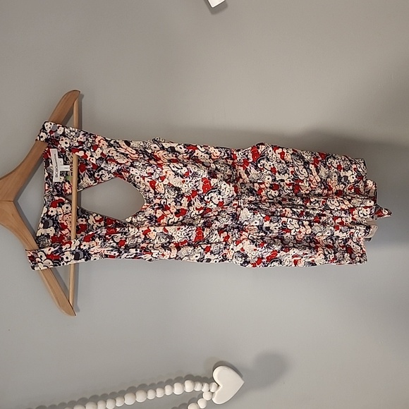 BCBGENERATION Floral Romper - Picture 3 of 7